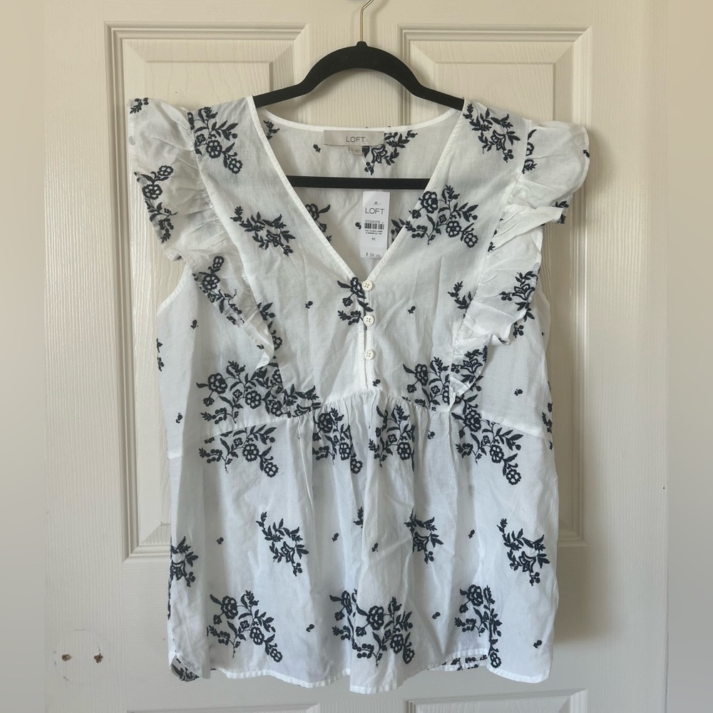 LOFT-Floral Eyelet Ruffle Peplum Top-M-NWT